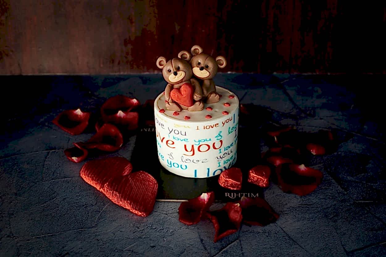 ''Mutlu Aşıklar'' Pasta